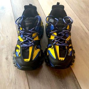 Blue & yellow Balenciagas size 9